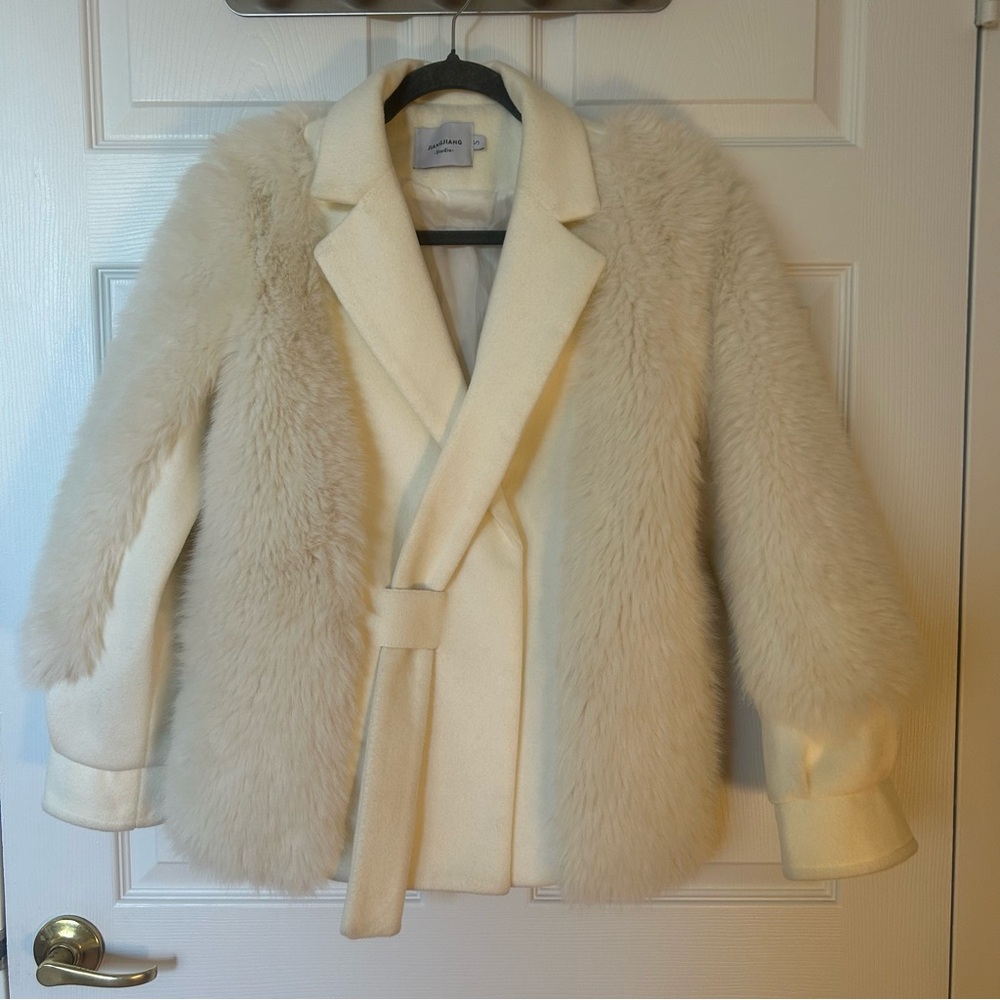 Jiangjiang Studio Jacket Size Small - image 1